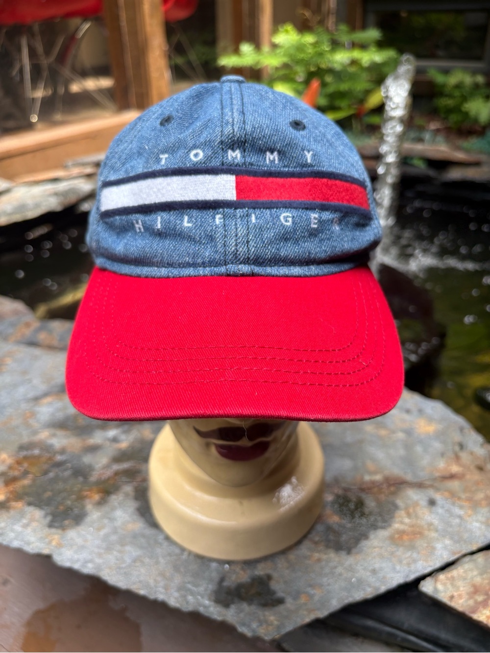 Tommy Hilfiger Men’s Avery Adjustable Cap